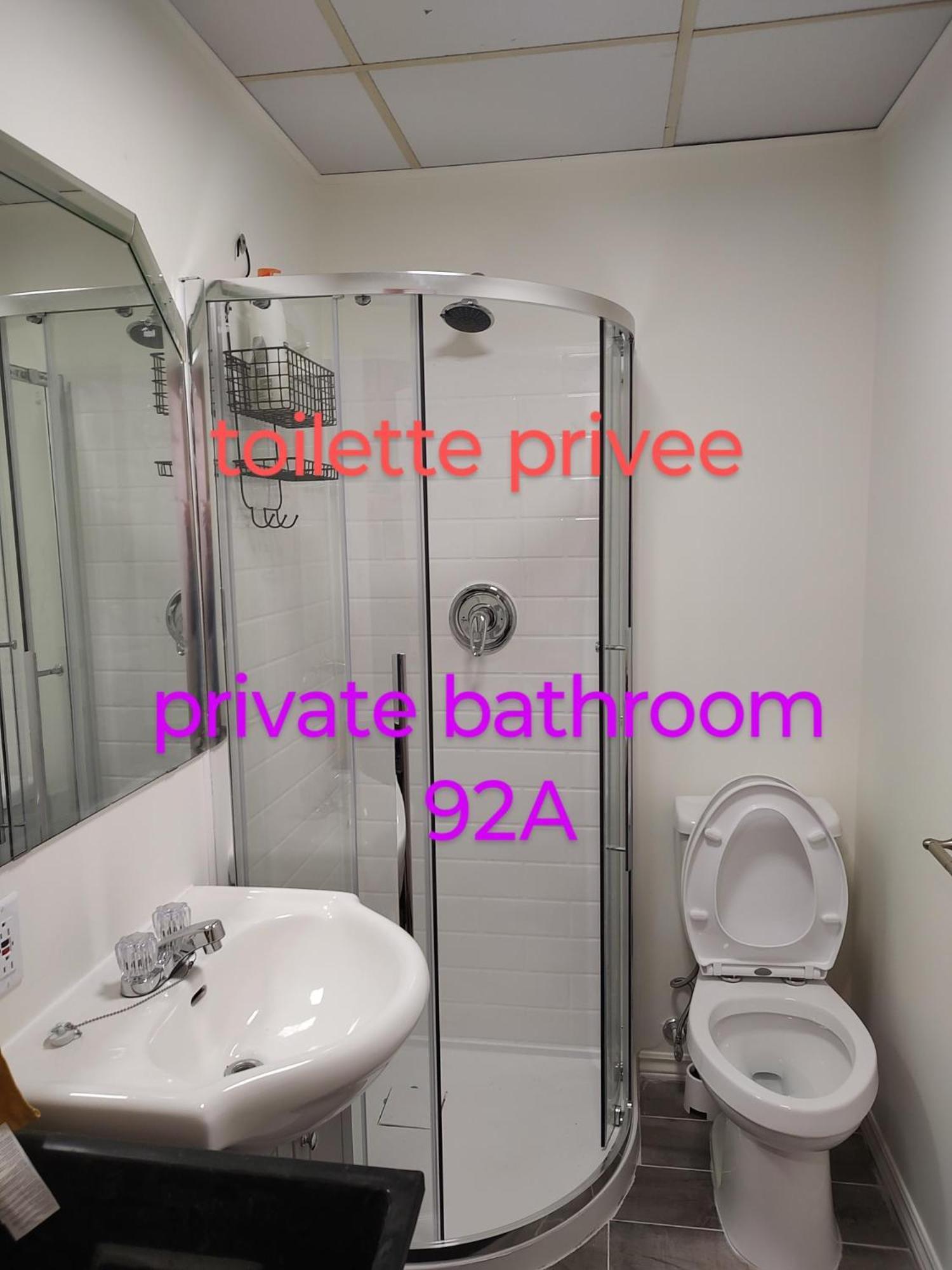 Welcome To Airbnb Saint-Jean-sur-Richelieu Oda fotoğraf